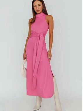 Selfie Leslie Sleeveless High-Neck Pink Tie-Waist Midi Dress
